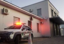 Mulher esfaqueia ex-companheiro após flagrar agressão contra adolescente em Sombrio