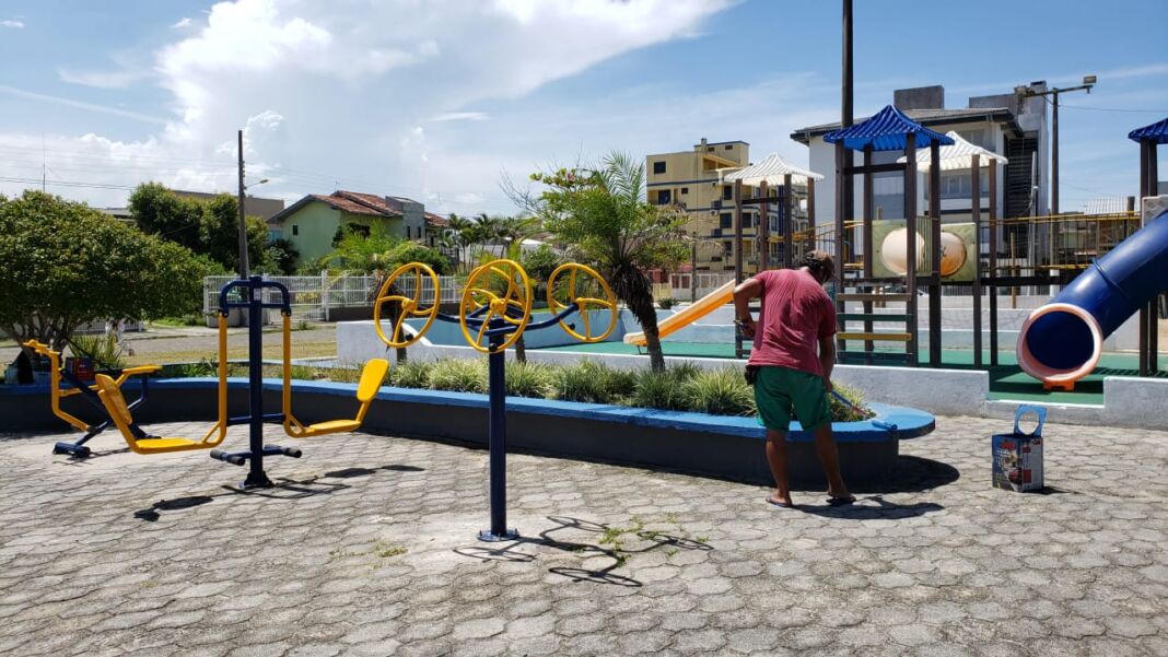 Praça da Terceira Idade recebe revitalização (2)