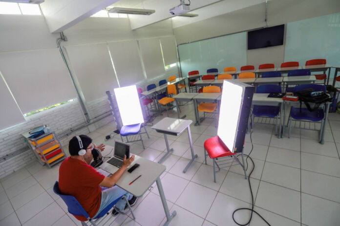 aula a distância