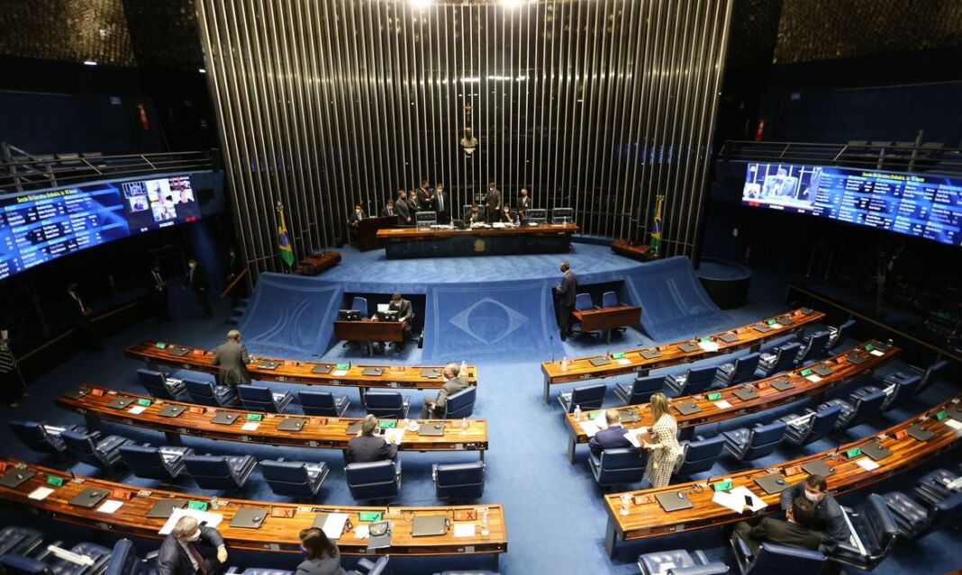 plenario_do_senado_federal_sessao_deliberativa_ordinaria_semipresencial_fcpzzb_abr_240220211041