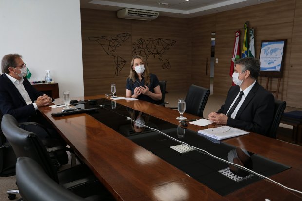 governadora_faz_visita_institucional_a_fiesc__20210419_1340850608