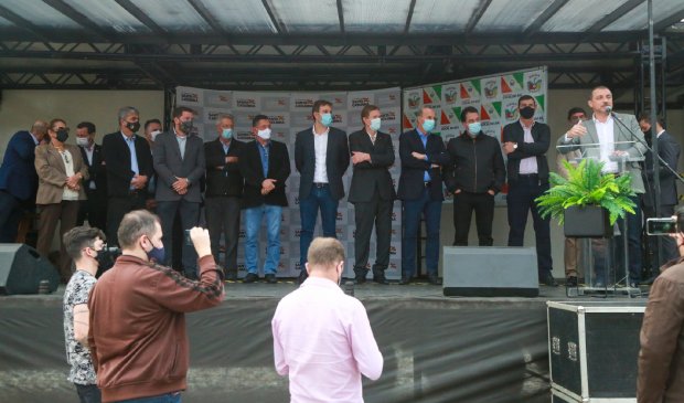 governador_cumpre_agenda_em_cocal_do_sul__20210520_1850148390