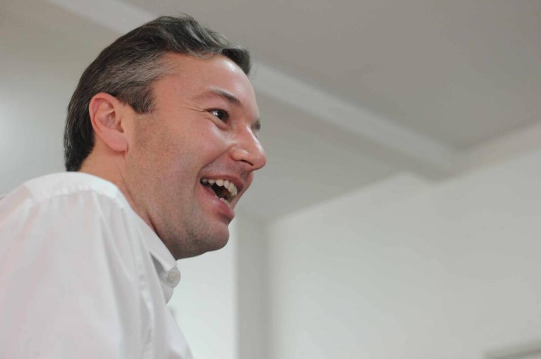 687a167b-cfb4-48ac-b29a-891397901396