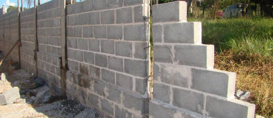 como-construir-um-muro-1170x508
