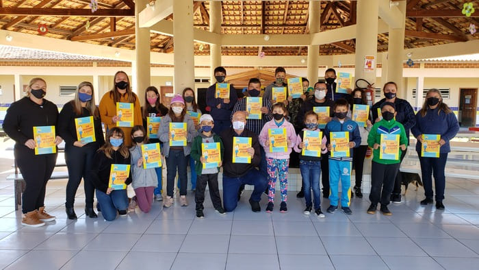 Entrega cartilhas (23) (1) (2)