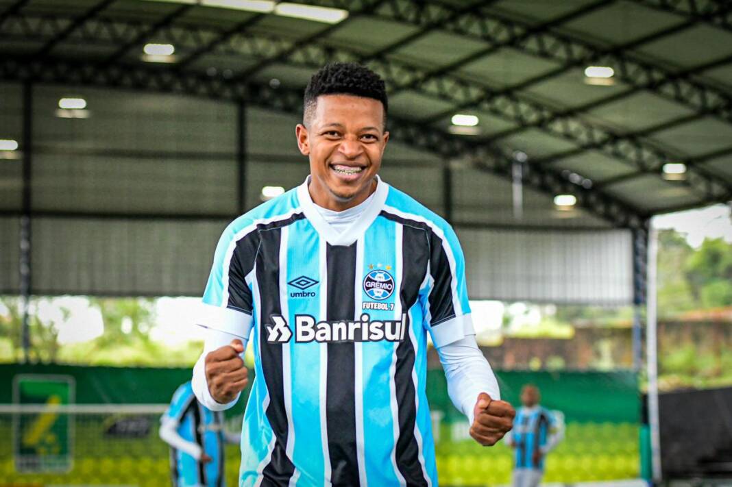 lg-noticias-gra-mio-futebol-7-goleia-e-garante-melhor-campanha-do-metropolitano-29786