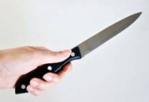 Sogra é ameaçada com faca após discussão familiar em Arroio do Silva; PM intervém e leva envolvidos à delegacia