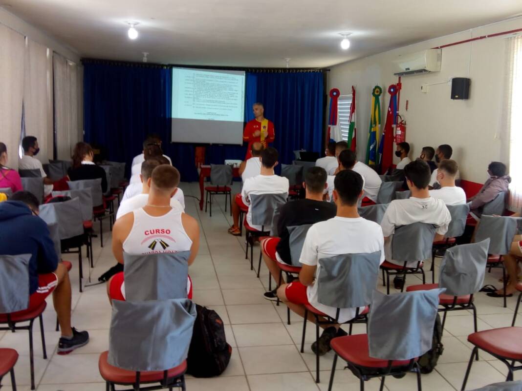 b4fa99e4-9056-4e6b-88c7-6278005490f7