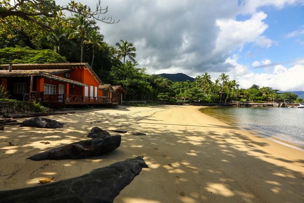 ilhabela-melhores-praias-praia-da-ponta-azeda (1)