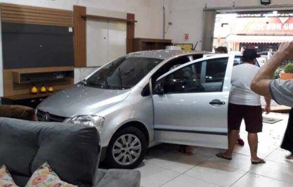 acidente loja sombrio