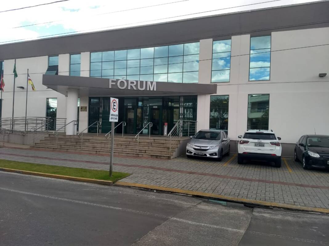 fórum araranguá (2)