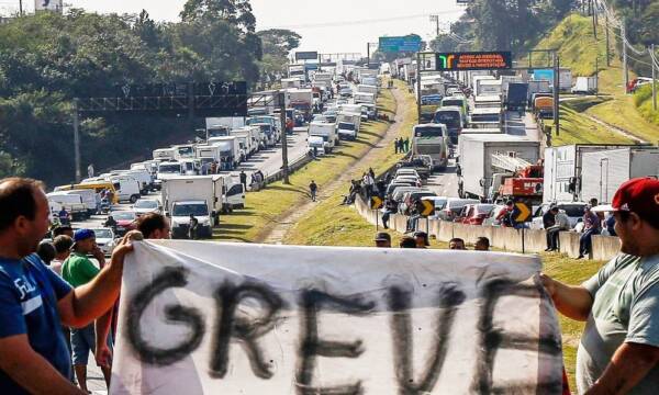 greve-caminhoneiros