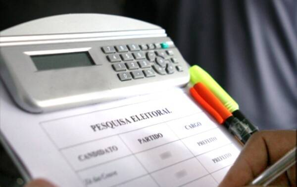 2010081812024-pesquisa-eleitoral-01
