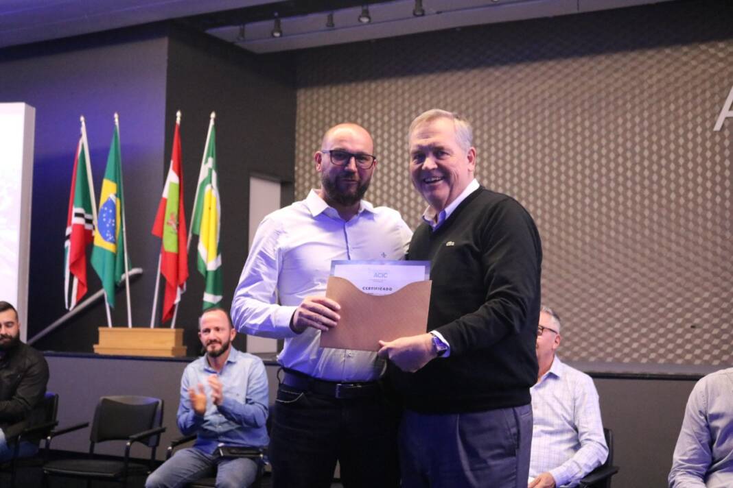 empresa meleiro acic