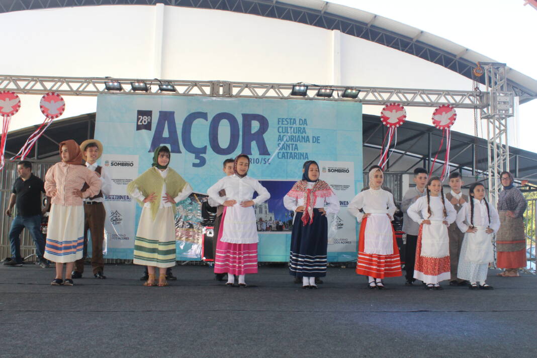 açor sombrio dentro