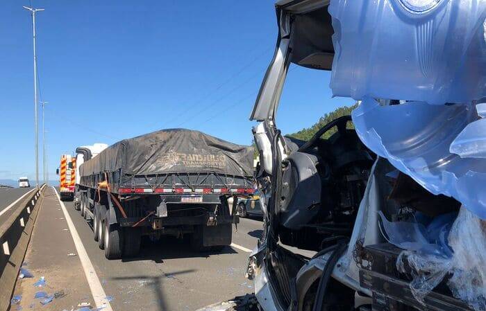 b5323165-35ef-4b1d-8d4a-c704ec8aa8c4 (1) (1)