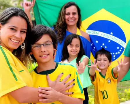 familia-hexa-seis-dedos