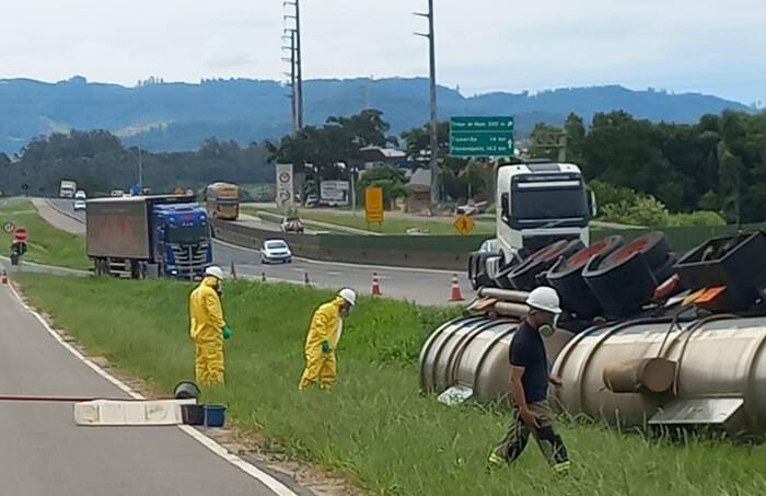 08029678-49FF-4409-A2AC-1A885020D200 (1)