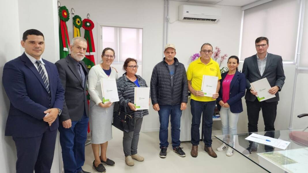 40ED0A45-E800-4CB4-BB07-A7B12BE8337D