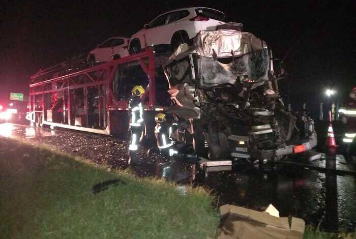 ACIDENTE-CAMINHAO-CEGONHA (1)