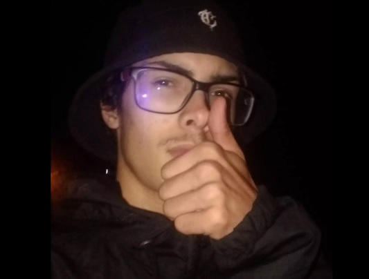 F5BA29B8-6194-4591-A98E-3C0B452028EB