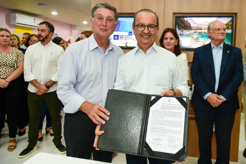 POLICLINICA-DA-MULHER-E-DA-CRIANCA-2 (1)