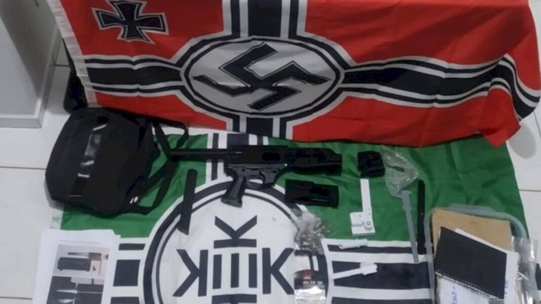 bandeira_nazista_sc