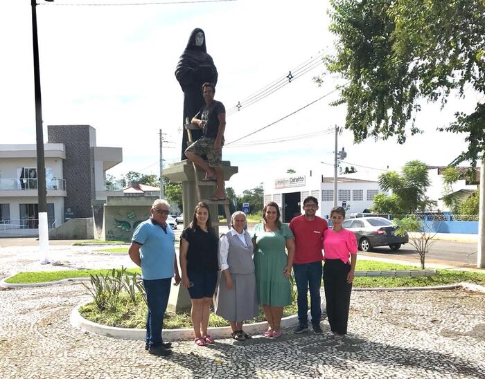 santa praça meleiro (1)