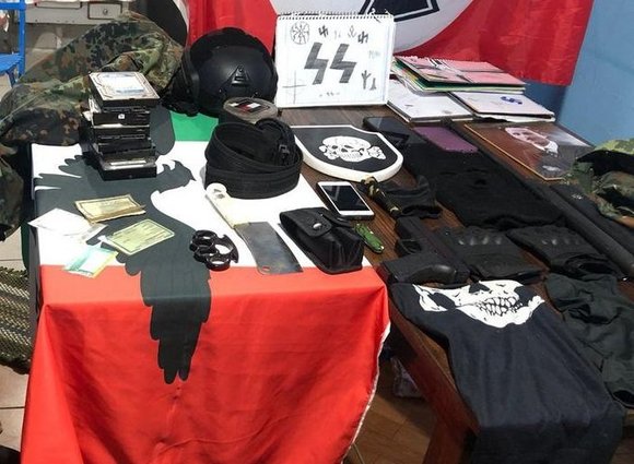 F5B384EC-46E6-4FAF-8612-C4C64FCAEAFC