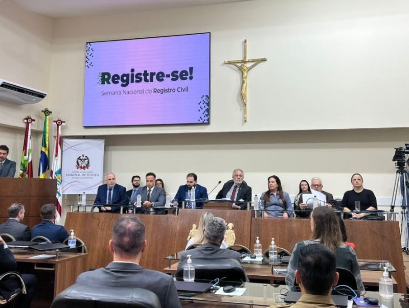 2796c7f9-f382-46df-a27c-603cc8b7be97-886x668 (1)