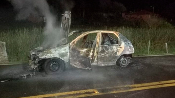 1692711594_capaaaa (1)