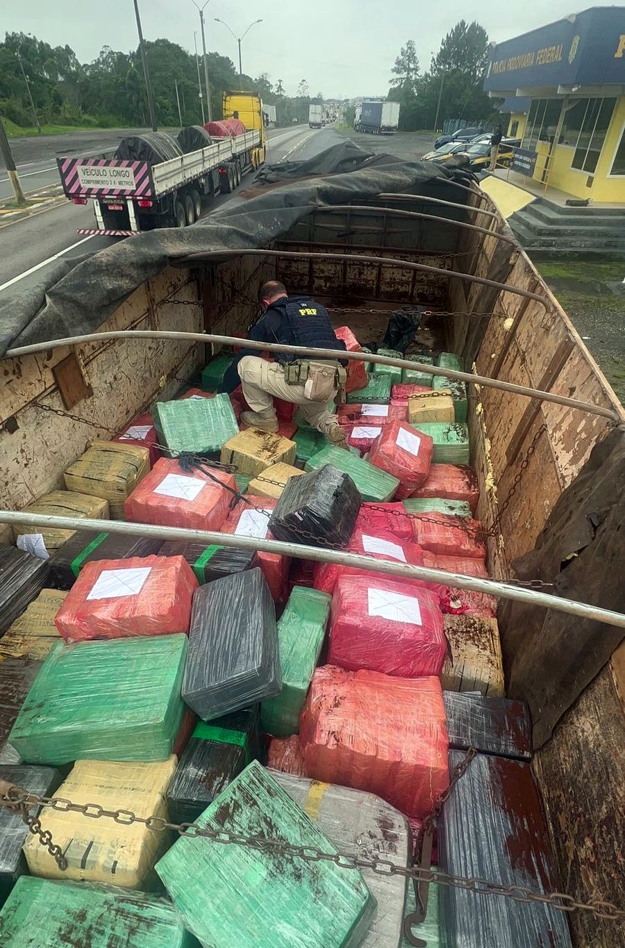 eb8ab003-7565-43f4-902a-1ef33e11a8ef