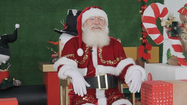 papai noel sombrio (1)