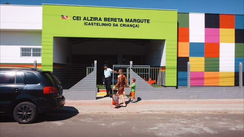 rematrícula sombrio dentro