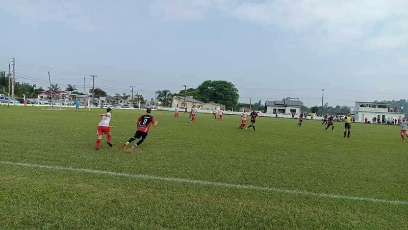 Domingo tem jogos da Copa Amesc de Seleções em Balneário Arroio do Silva -  Prefeitura Municipal de