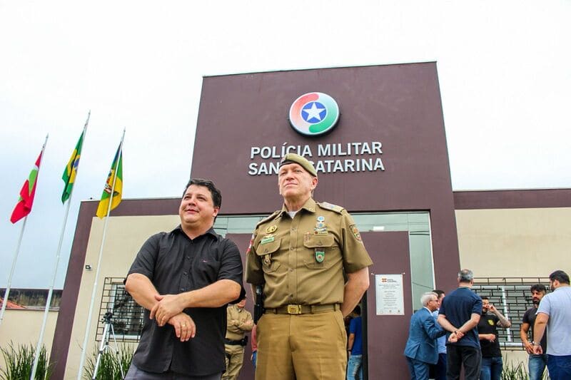 db206cca-ca44-48ae-b674-bcfbf69f351a