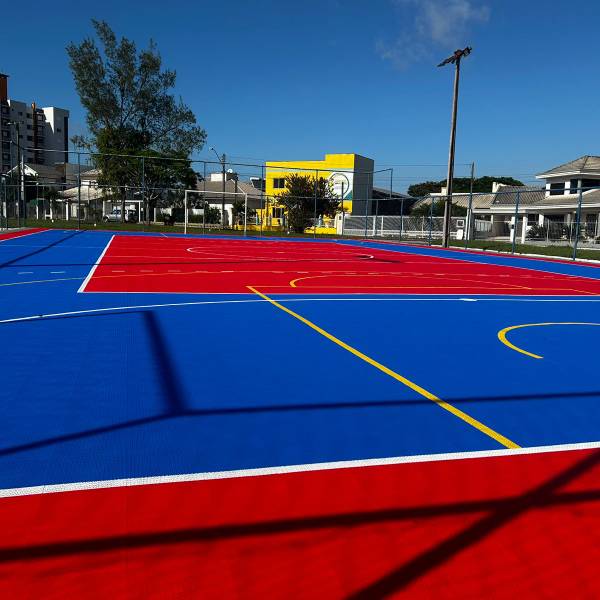 2140f537-f4e9-45a0-95de-65397cbf6556