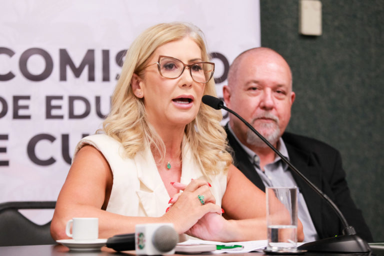 fotonoticia-audinciapblicauniversidadegratuita4863-768x512