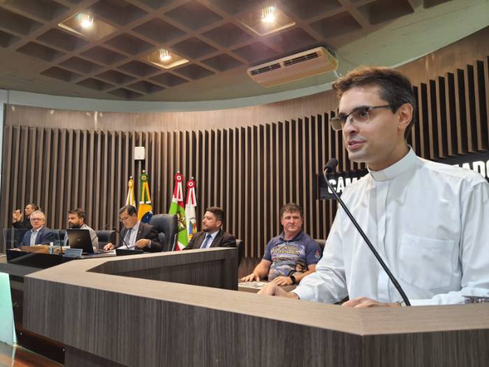 pároco mãe dos homens