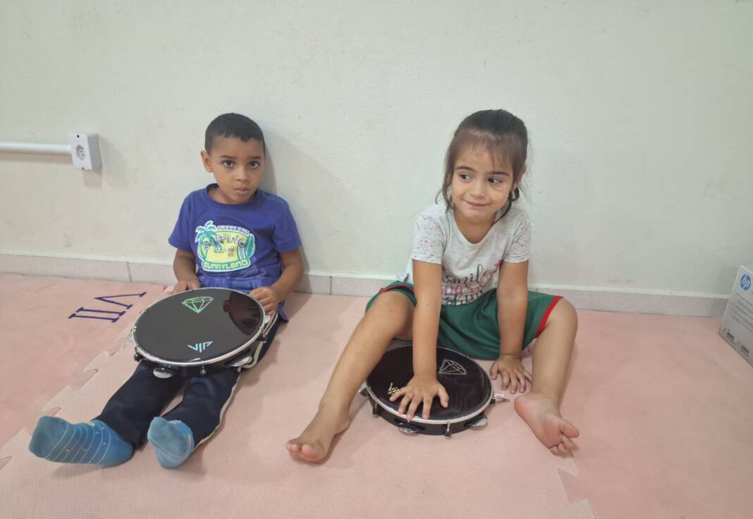 37563f86-5645-4d40-a4f2-b7ec5e77725c