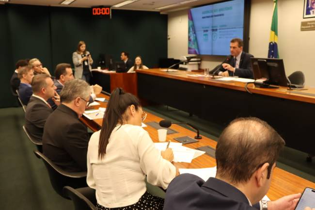 4ff2de24-a11d-47f7-89f2-e47302552921