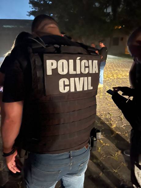 c10909e6-3848-4412-80c4-3338c3277033