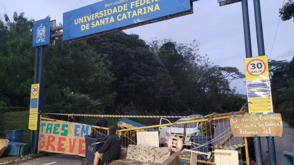 UFSC-FECHADA-1024x576