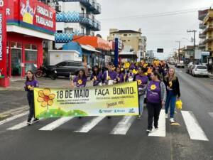 Caminhada informativa chamou a atenção dos moradores