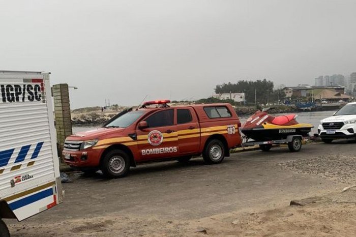 5032591_707b0129454e70f