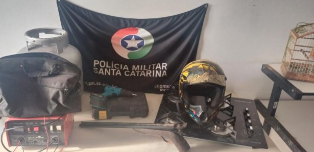 7abf6e52-2515-43df-8995-907dc5db9481