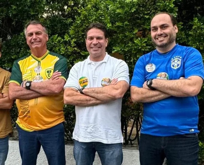 FAMILIA BOLSONARO