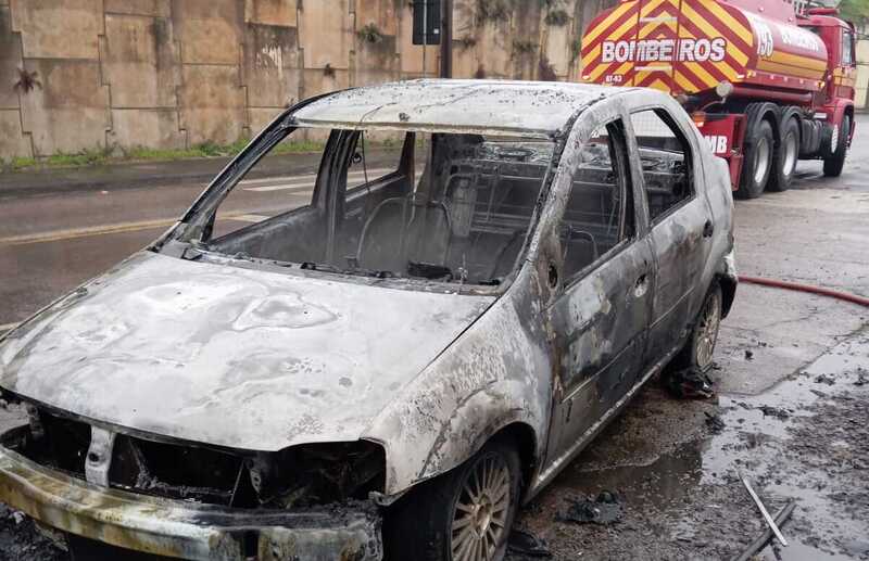 74bf6999-7f46-4aa0-a71b-6407ec32288f