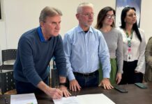 Turvo firma parceria com SATC para ampliar projetos educacionais nas escolas municipais