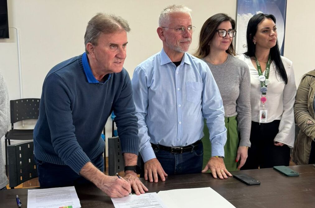 ca1fbea3-8aa5-4c4c-8c3b-4f1e84261f72